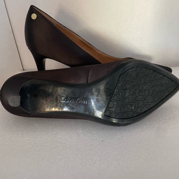 Calvin Klein Women's Elegant Black Heels - Picture 6 of 6